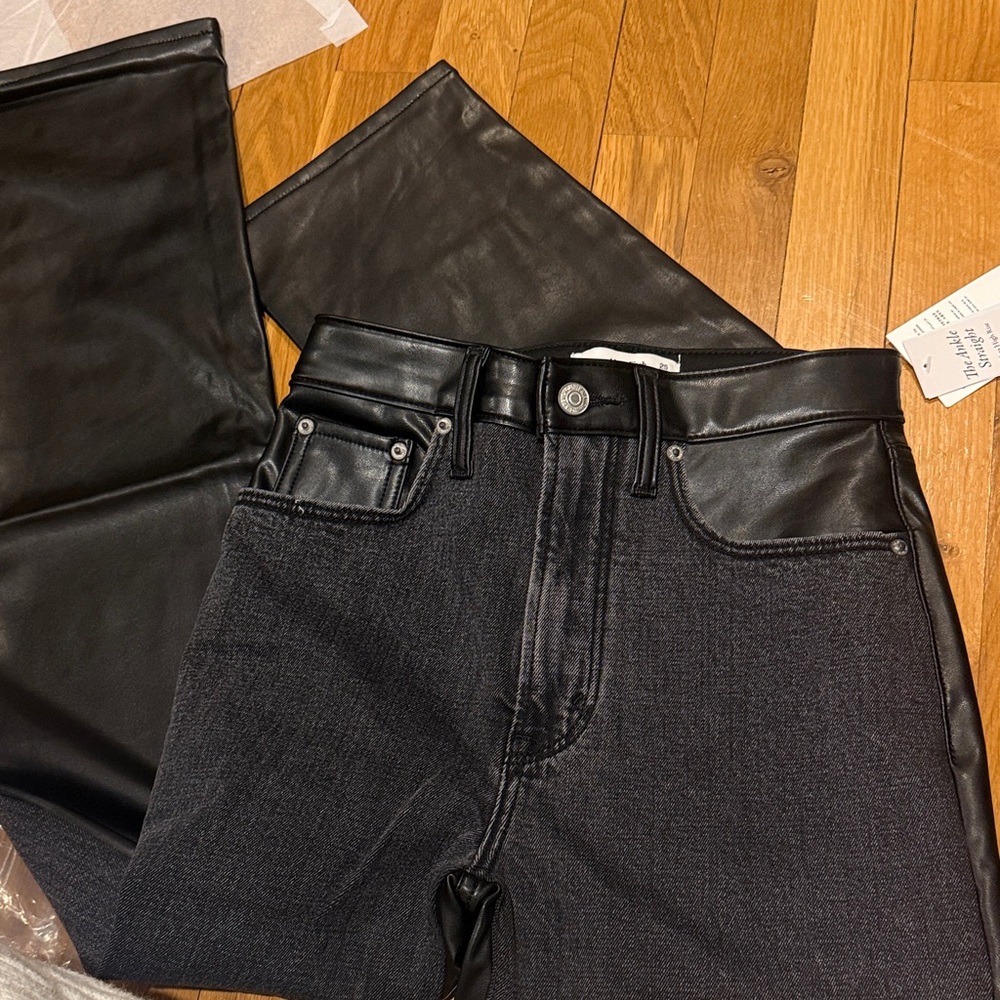 Abercrombie & Fitch Black Leather & Denim Ultra HighRise Straight Leg Jeans 25L